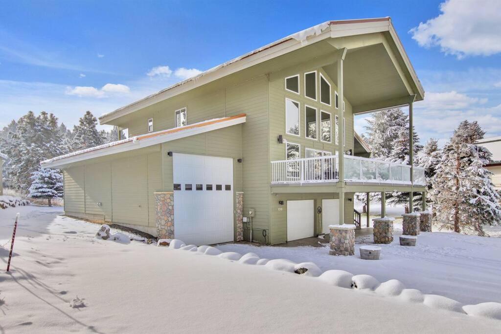 Cascade Lake House - Year Round Fun Sleeps 18ヴィラ エクステリア 写真